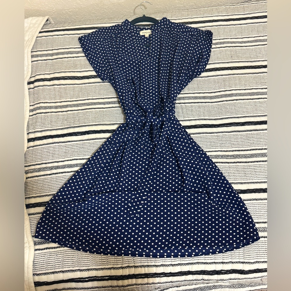 Monteau LA blue and white polka dot dress. Size: Small
